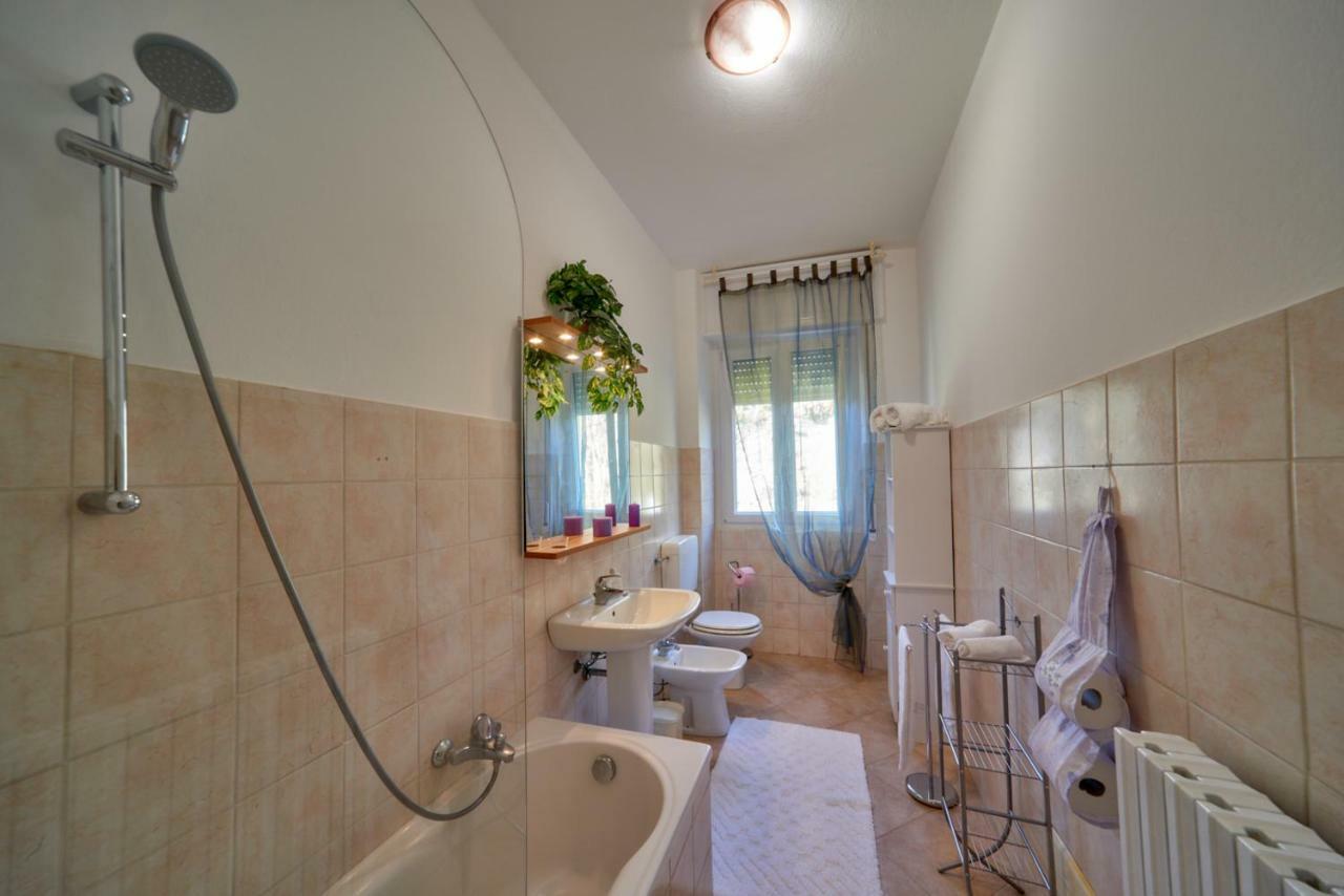 Casa Della Nonna Apartment Abbadia Lariana Bagian luar foto